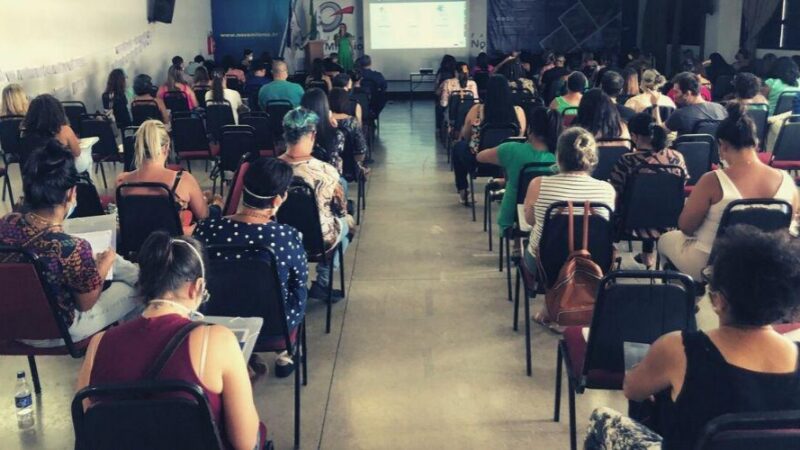 Vila Velha: ​Profissionais das escolas de Tempo Integral recebem capacitações