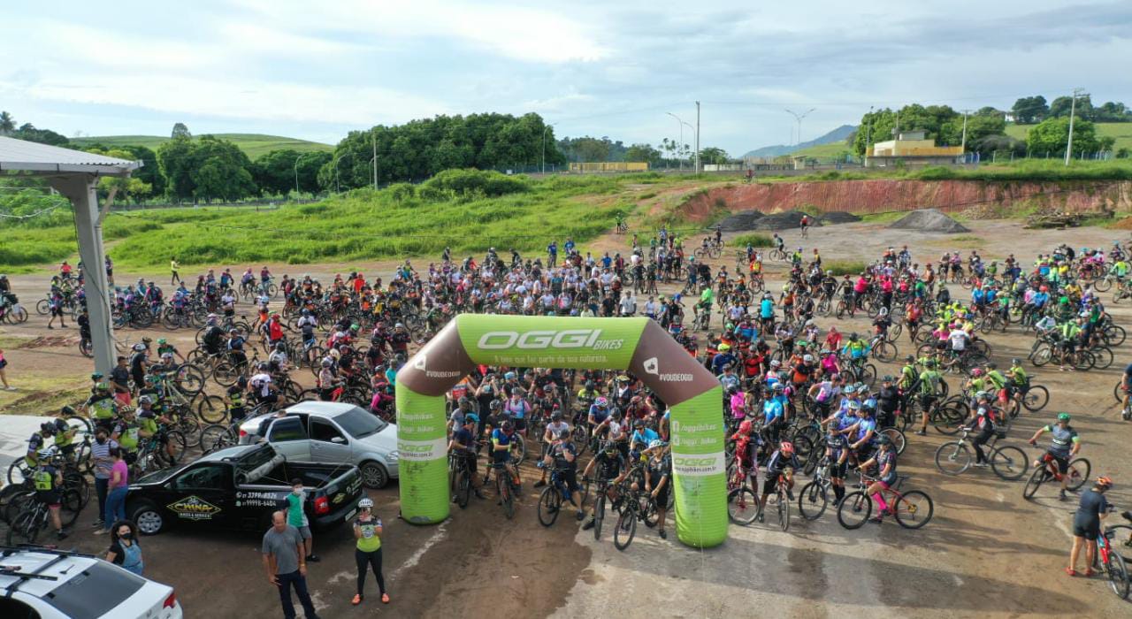 Viana: cerca de mil ciclistas participam do Pedal Beneficente, com verba revertida à APAE