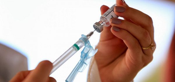 Cariacica: vacinação com e sem agendamento contra Covid-19 neste fim de semana