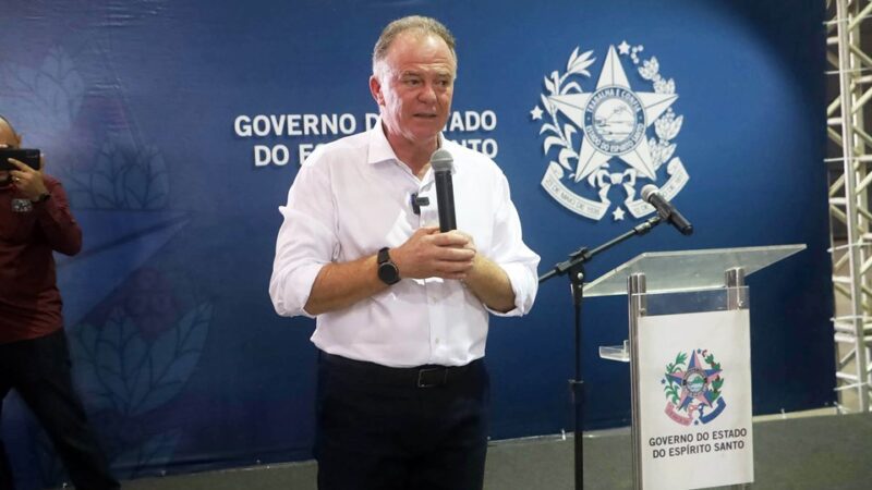 Governador Renato Casagrande entrega equipamentos para melhoria da infraestrutura rural capixaba
