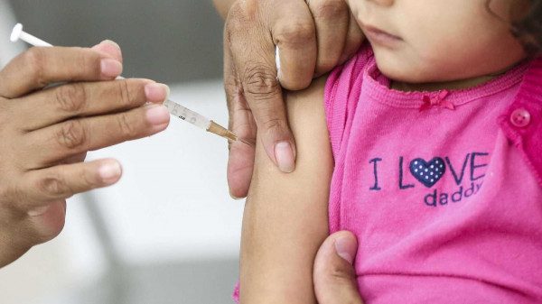 Estado do ES antecipa primeira etapa da vacinação contra sarampo
