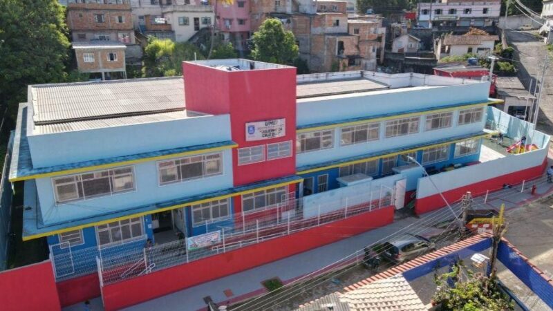 Vila Velha: escola do bairro Alecrim é inaugurada com entrega de novos uniformes