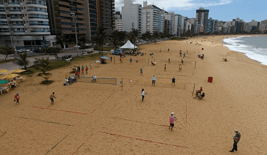 Vila Velha: aulas de beach tennis para alunos da rede municipal começam nesta quarta (13)