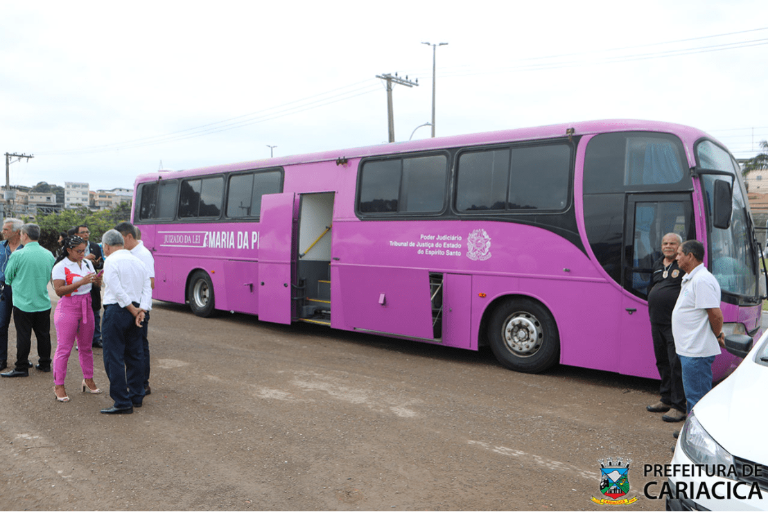 Sucesso em Cariacica mutirão de serviços com Ônibus Rosa realiza inclusão no CadÚnico e solicitação de carteira de identidade