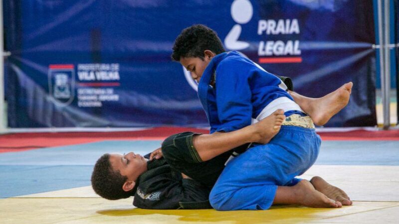 Atletas de todo o Estado se enfrentaram em etapa regional de Jiu Jitsu em Vila Velha