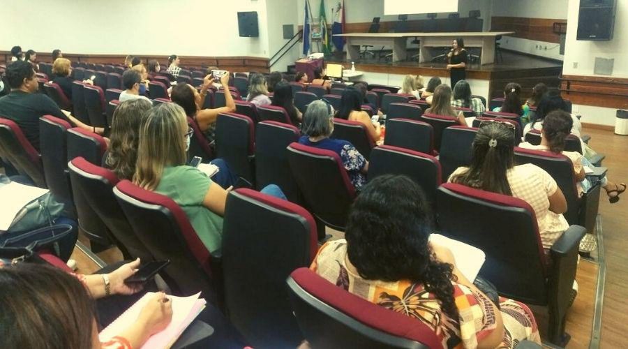 Professores da Educação Especial recebem formações para aperfeiçoamento em Vila Velha