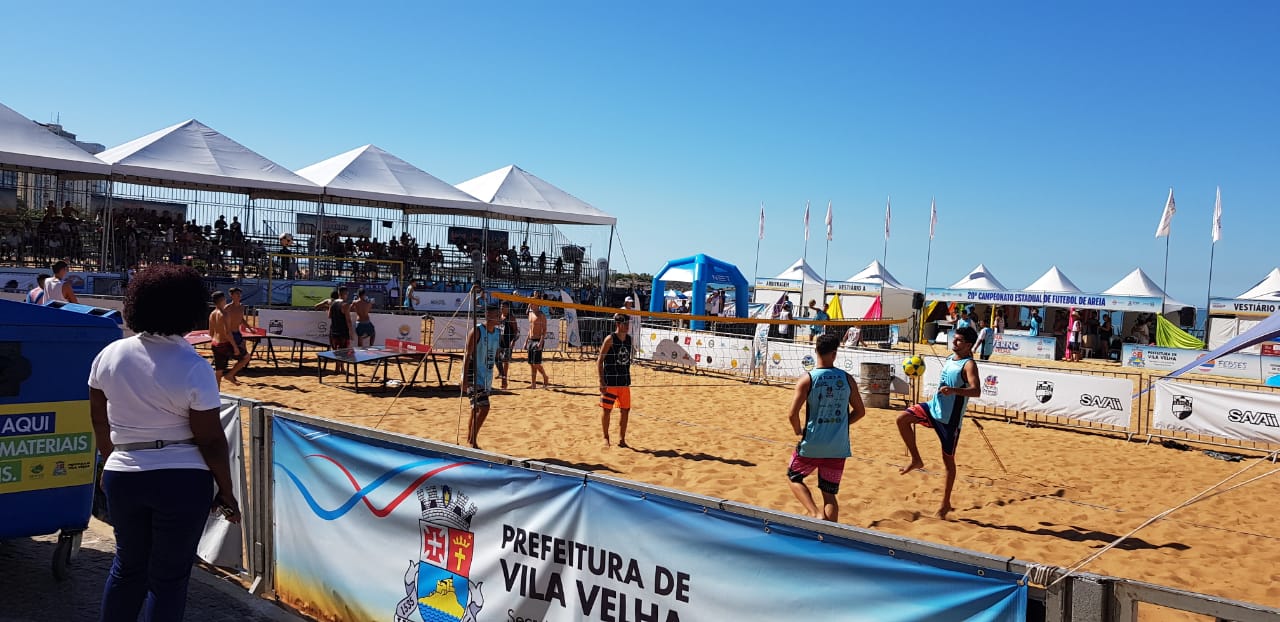 ​Disputa de futevôlei reúne 132 atletas de todo o país em Vila Velha