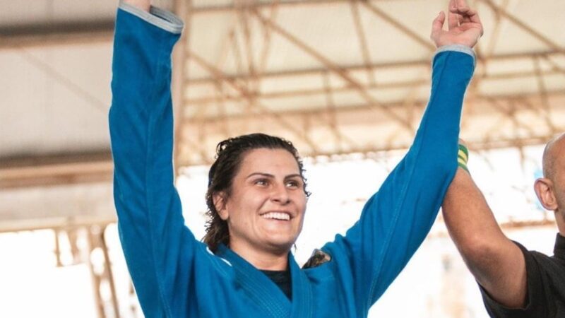 Bolsa Atleta: Fernanda Mazzelli conquista três medalhas em campeonato de jiu-jitsu em Salvador