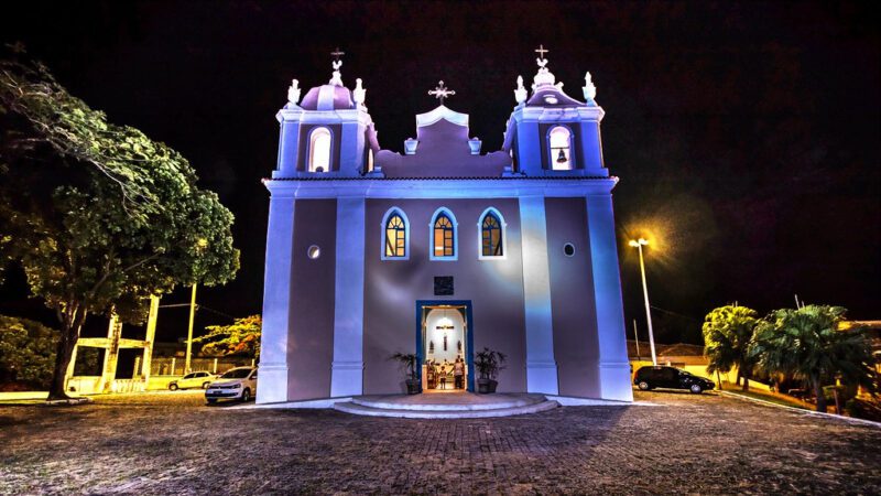 Últimos preparativos para Festa do Divino Espírito Santo em Viana que comemora 205 anos