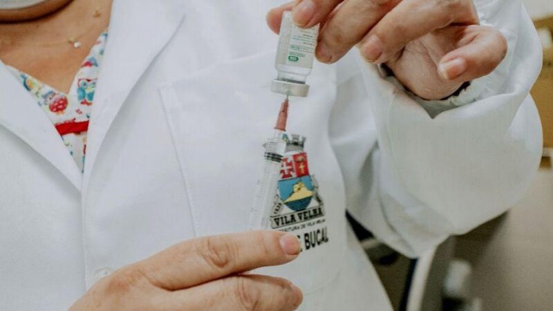 Vila Velha inicia vacinação da segunda dose de reforço para 18+