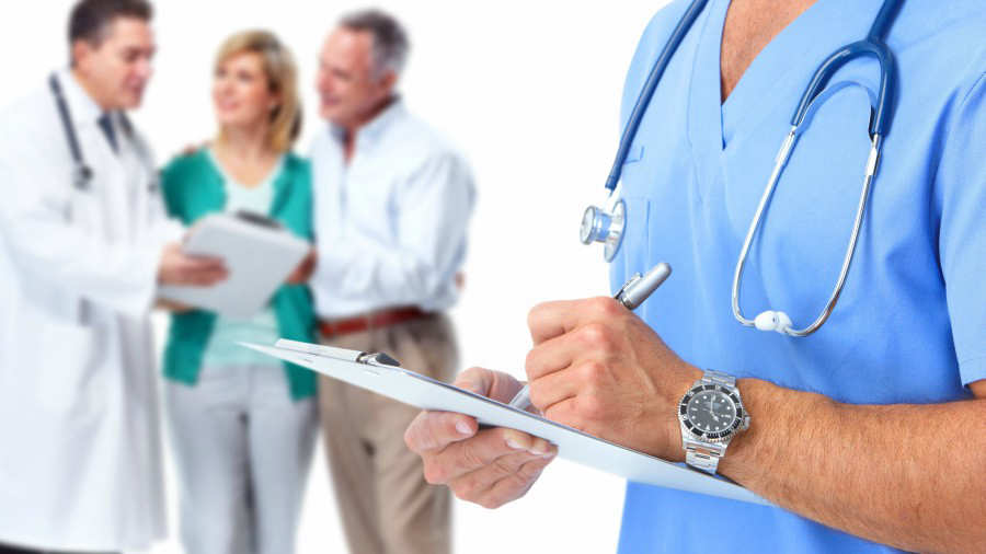 Linhares: Secretaria de Saúde abrirá inscrições para contratar médicos, enfermeiros e farmacêutico bioquímico
