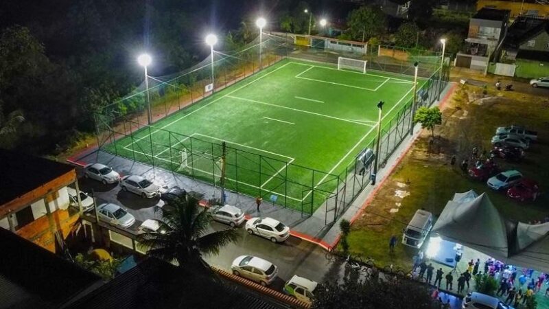 Prefeitura da Serra marca golaço e Serramar recebe novo campo society todo revitalizado