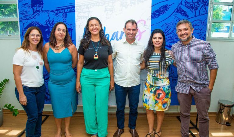 Prefeitura de Linhares recebe diretor do Programa Educar pra Valer que visa consolidar a alfabetização de alunos da rede municipal