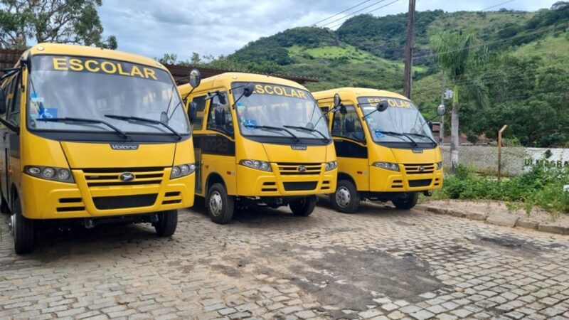 Sedu realiza entrega de veículos escolares ao município de Mimoso do Sul