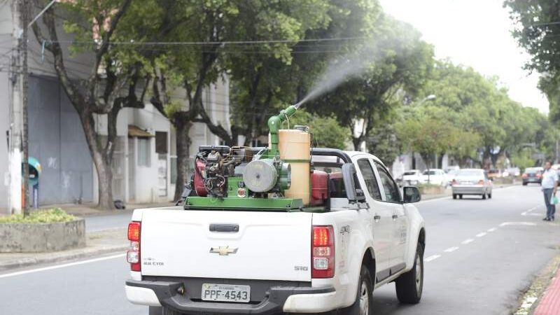 Fumacê reforça as ações de combate ao mosquito em Vitória