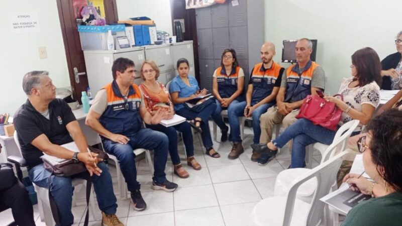 Defesa Civil de Vila Velha se reúne com equipe técnica do CRAS