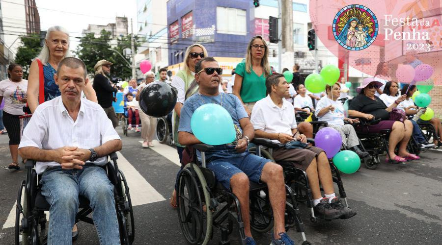 ​Fiéis em Vila Velha se emocionam na Romaria das pessoas com deficiência