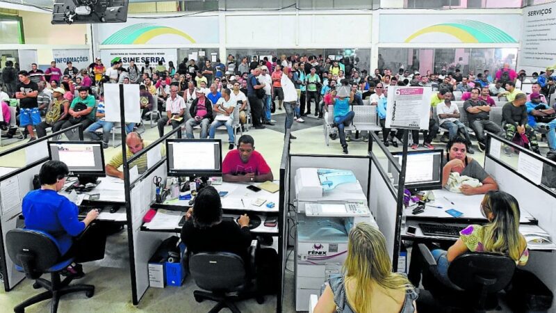 Sine da Serra oferta mais de 800 vagas nesta quarta-feira (17), no Terminal de Laranjeiras