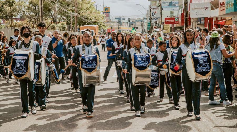 Desfile cívico-militar vai contar com mais de mil alunos em comemoração aos 488 anos de Vila Velha