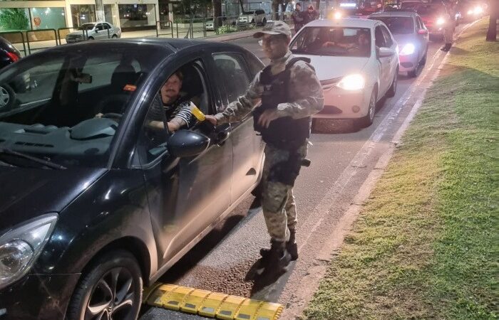 Maio Amarelo: Guarda Municipal aborda mais de 500 motoristas no final de semana em Vitória