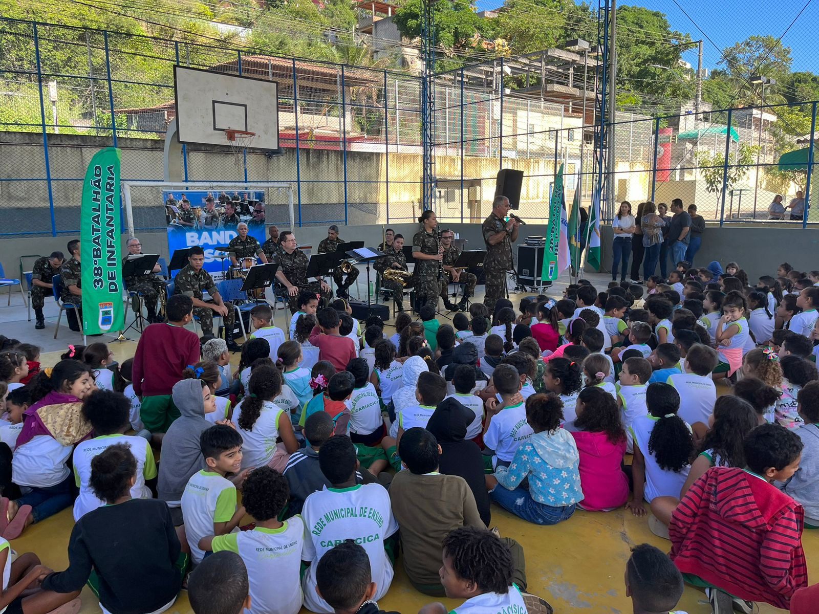 Projeto Banda na Escola leva clássicos da MPB e da música infantil a alunos de Cariacica