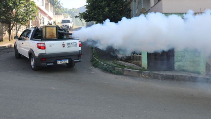 Carro fumacê percorre por 27 bairros de Cariacica até sexta-feira (30)
