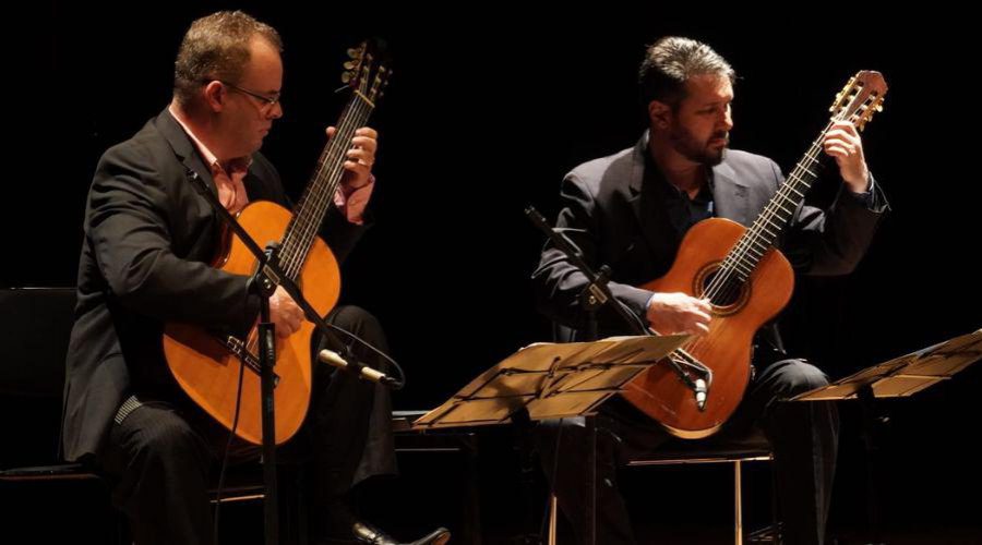 Igreja do Rosário na Prainha é palco de emocionante concerto de violões em Vila Velha