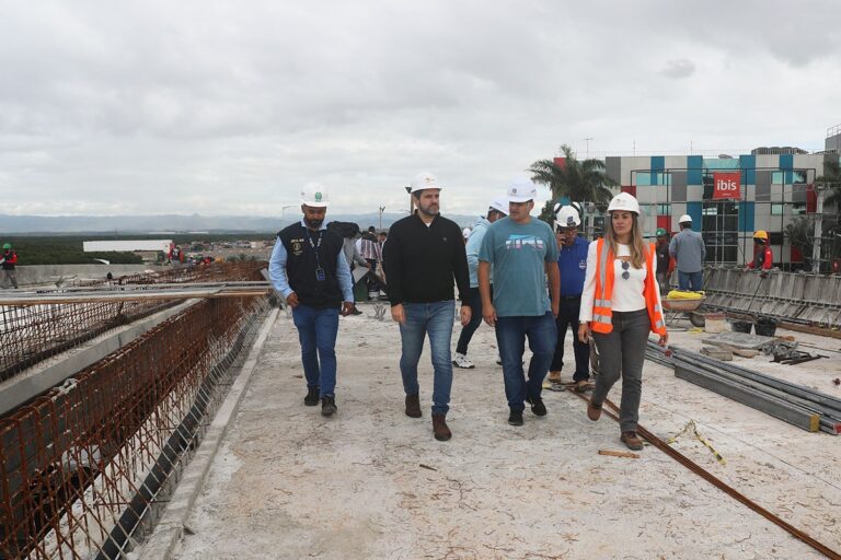 Após visita técnica, presidente da Coinfra anuncia fase final da obra do Viaduto de Carapina