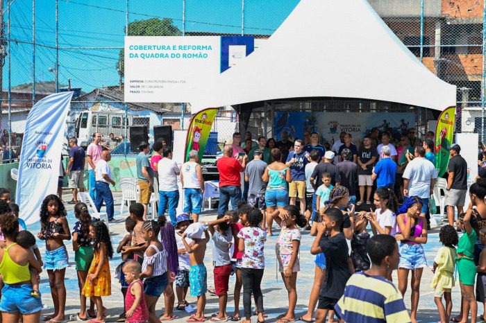 Prefeitura de Vitória inaugura Parque Kids e inicia obras de quadra coberta no Romão