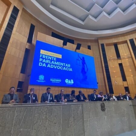 Frente Parlamentar da Advocacia é lançada com a participação da OAB-ES