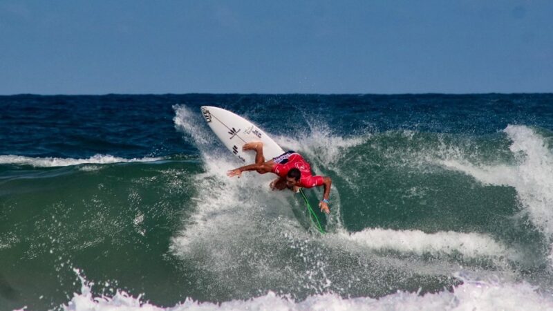 Atleta capixaba garante lugar no pódio do Circuito Banco do Brasil de Surfe