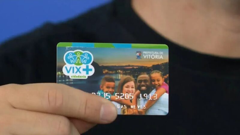 Novas famílias de Vitória recebem cartões do Vix + Cidadania neste Sábado (30)