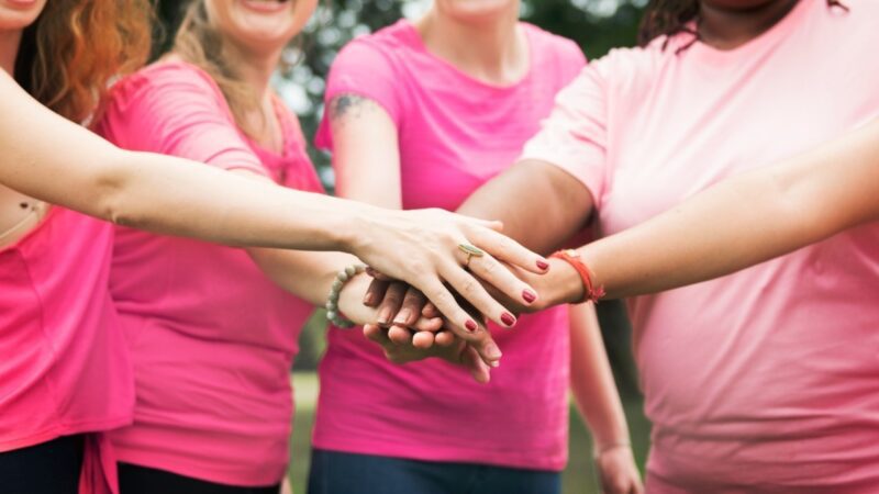 Outubro Rosa: Viana promove ações de prevenção contra o câncer de mama e do colo de útero