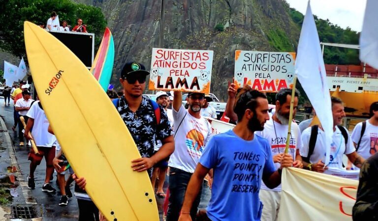 Mais de 600 afetados participam de manifestação em Vitória/ES em busca de reparação integral