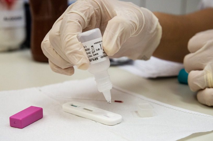 Exposerra oferece testagem para detecção de hepatites virais