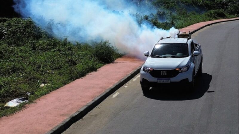 Fumacê circula por 25 bairros de Cariacica até a próxima sexta-feira (1º)