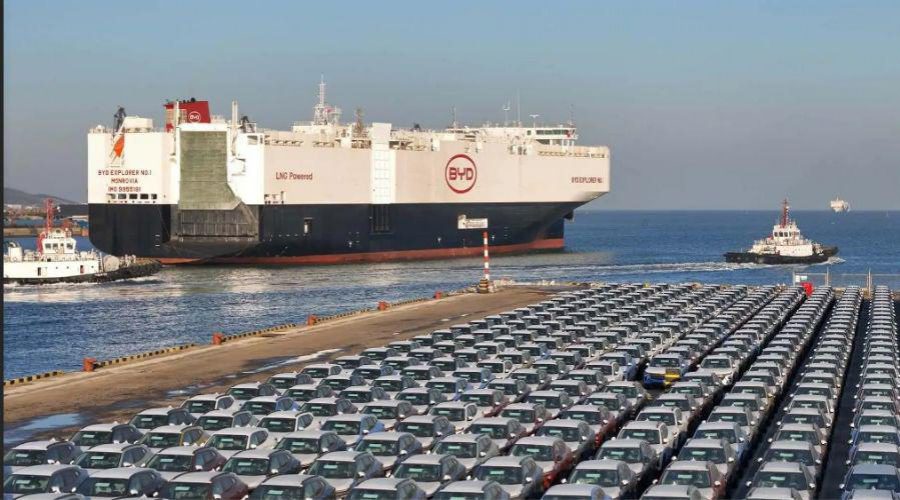 BYD marca um novo começo ao lançar navio exclusivo para exportação de veículos elétricos e híbridos