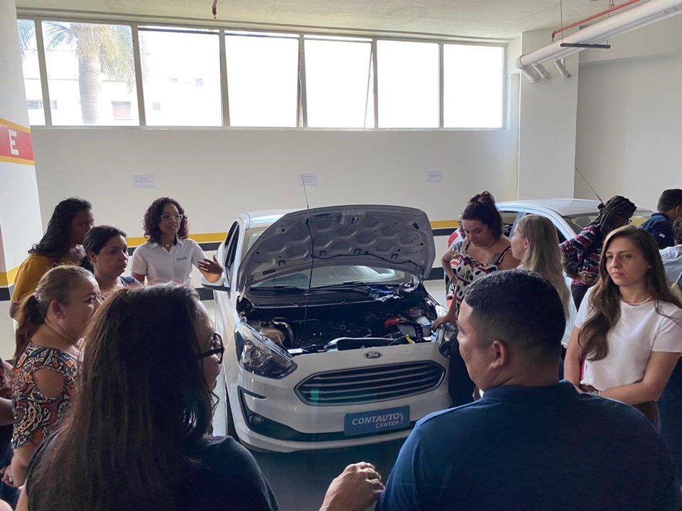 Detran|ES oferece 120 vagas em Curso de Mecânica para mulheres na Grande Vitória