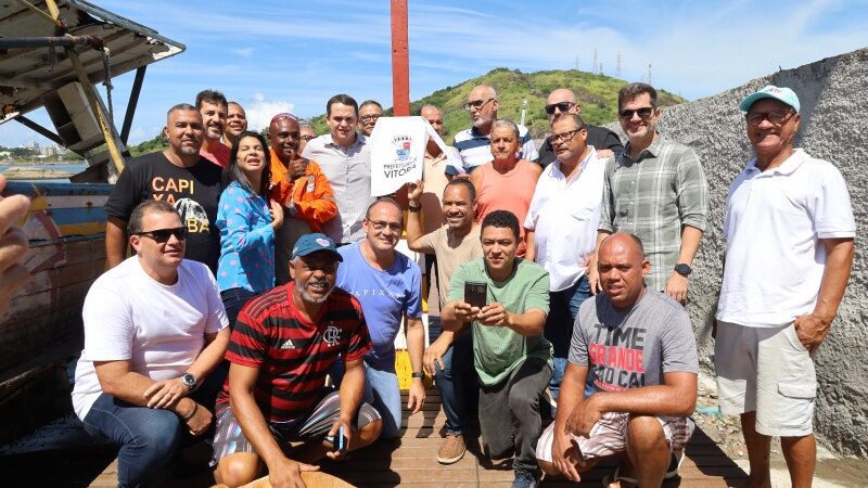 Prefeitura de Vitória celebra entrega do novo atracadouro da Praia do Suá
