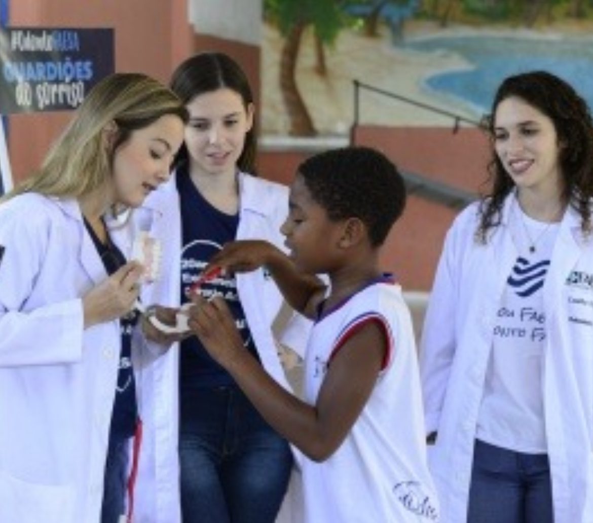 Avanços na saúde bucal dos estudantes de Vitória são destacados