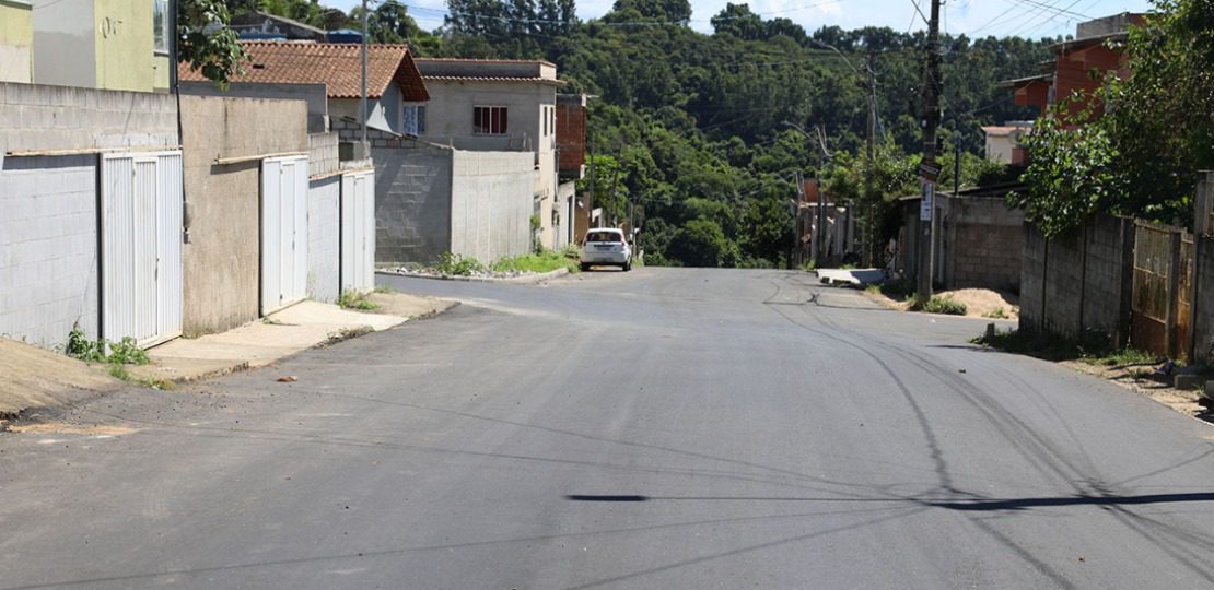 Comunidade de Prolar celebra drenagem e pavimentação de ruas no bairro