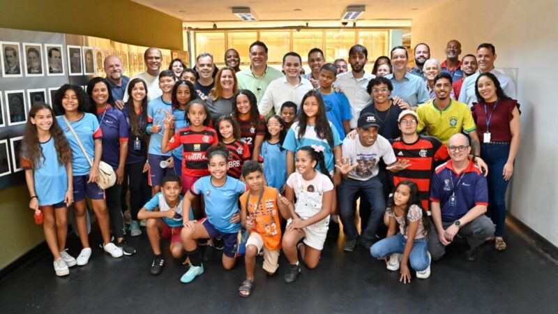 Pazolini inaugura novo Espaço Esportivo no UniSales com 450 vagas gratuitas para crianças e Jovens