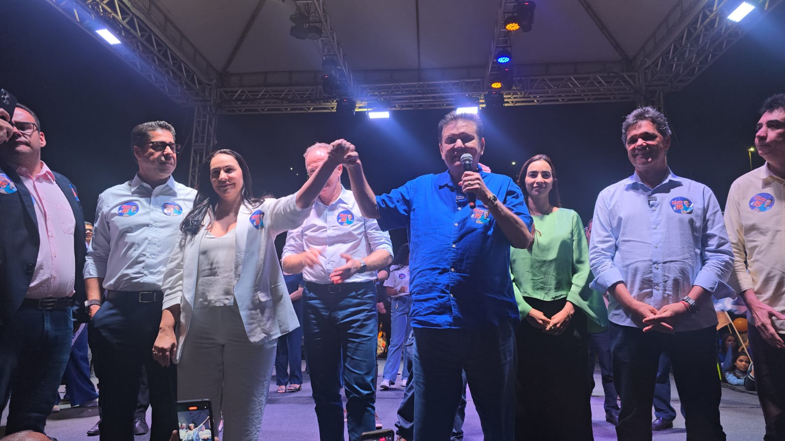 Lançamento de Campanha do Prefeito Euclério Sampaio é Sucesso em Cariacica com Apoio de Renato Casagrande