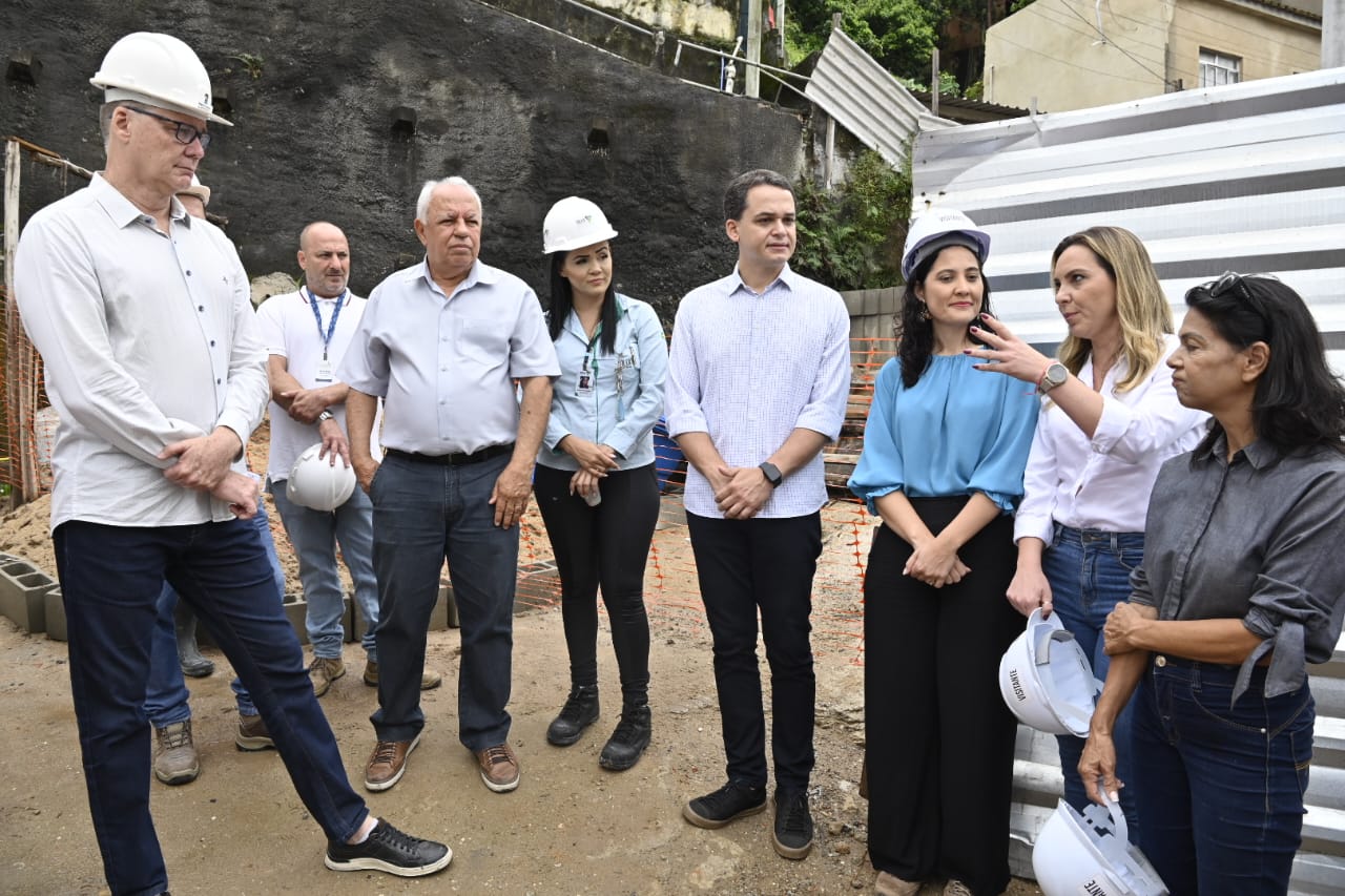 Pazolini visita obras da EMEF Paulo Roberto em São Benedito, com 90% concluídas e inauguração prevista para fevereiro