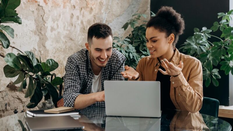 Feira virtual de empregos e promoções oferece 10 mil vagas para o Espírito Santo