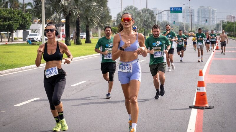 5ª Corrida do Procon atrai cerca de 1,5 mil atletas na orla de Camburi