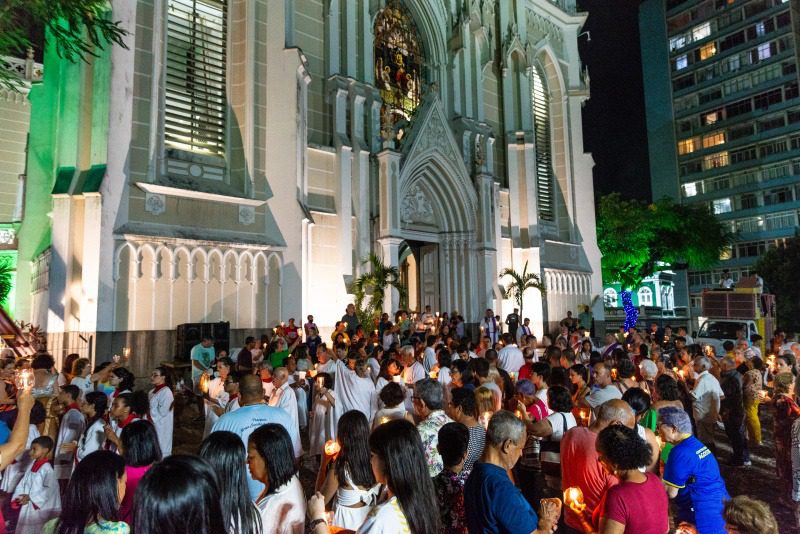 Vitória promove 2ª edição da Caminhada Luminosa pela Paz neste domingo (22)