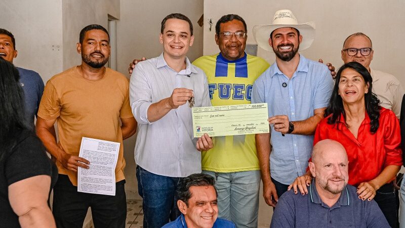 Prefeitura de Vitória realiza entrega da 212ª residência pelo programa Bônus Moradia