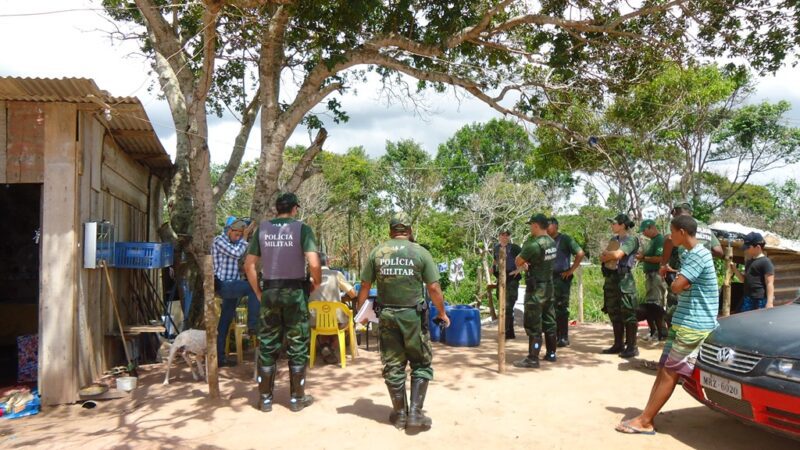 Iema conduz operação em Aracruz e apreende aves mantidas em cativeiro ilegal