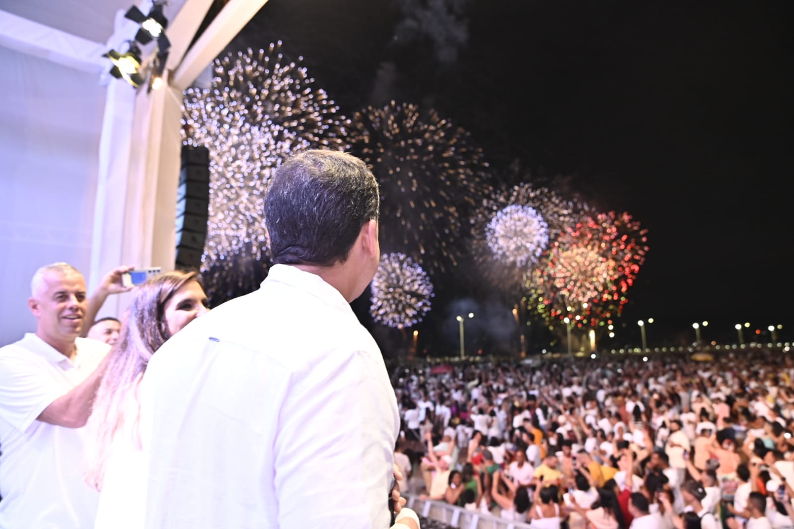 Com a união de todos, Pazolini realiza o maior Réveillon da história do Espírito Santo